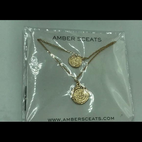 Amber Sceats Double Coin Necklace Gold Toned New - Picture 5 of 5